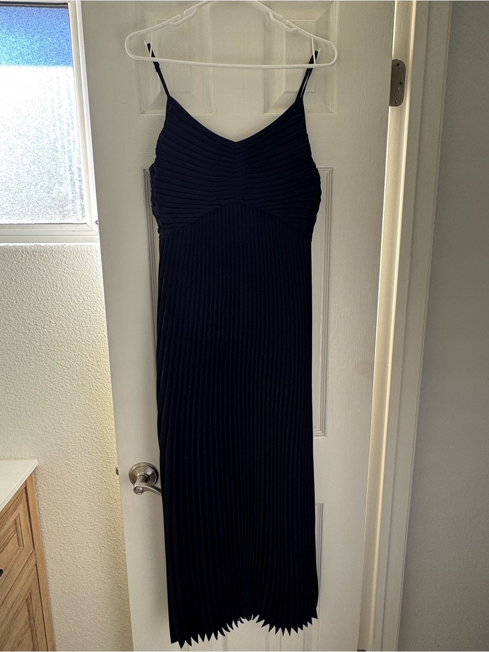NWT Aritzia sz 6 Black Ribbed Dress